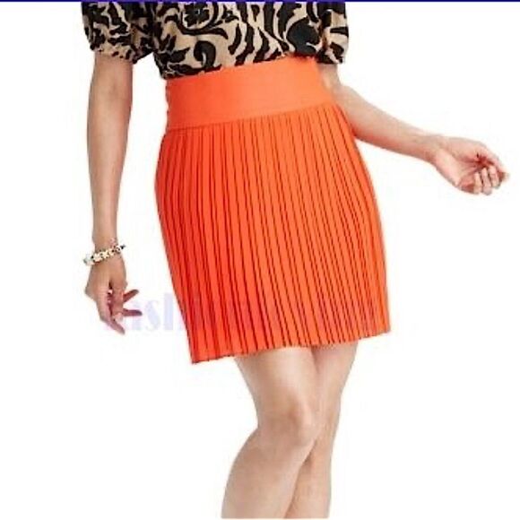 Ann Taylor Loft Orange Color Pop Pleated Fluid Skirt Size 2 - Picture 1 of 9